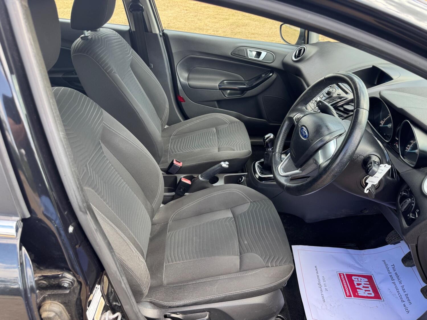 Used Ford Fiesta 2014 for sale - 76418271: Photo 8