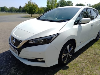 Used Nissan Leaf 2020 for sale - 78526480: Photo