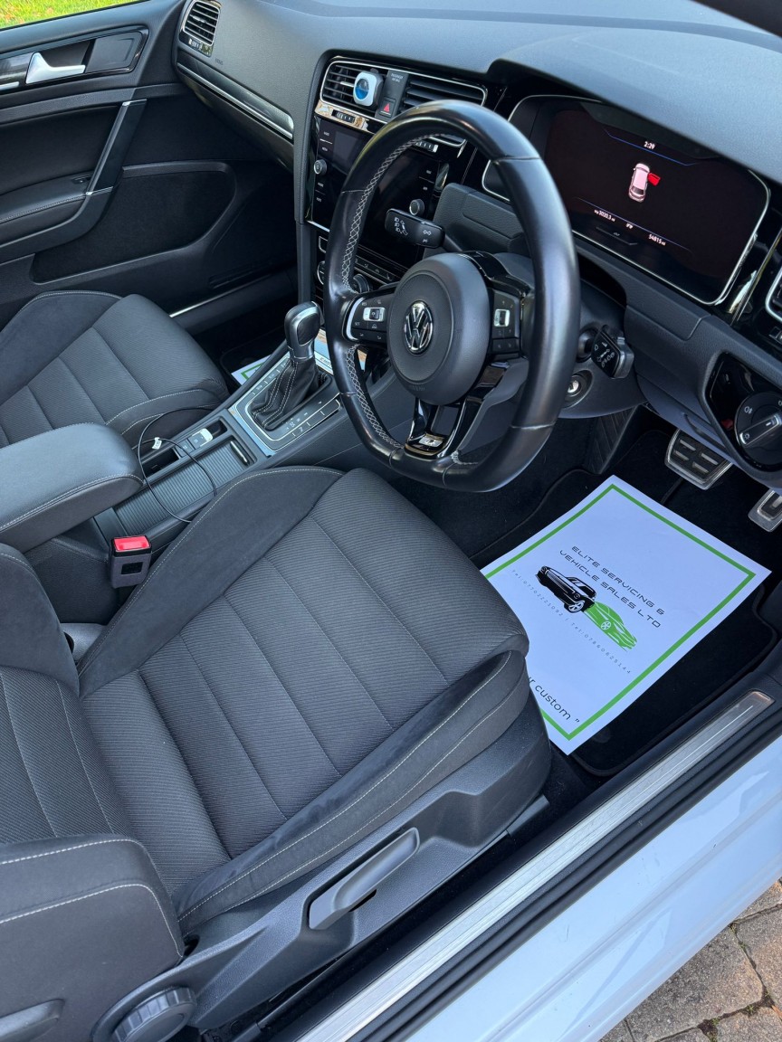 Used Volkswagen Golf 2018 for sale - 77089861: Photo 12