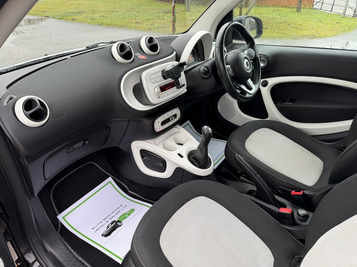 Used smart fortwo 2015 for sale - 77465674: Photo 13