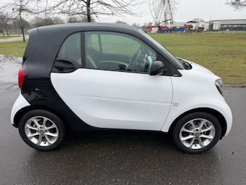 Used smart fortwo 2015 for sale - 77465674: Photo