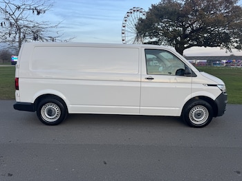 Used Volkswagen Transporter 2021 for sale - 78469750: Photo