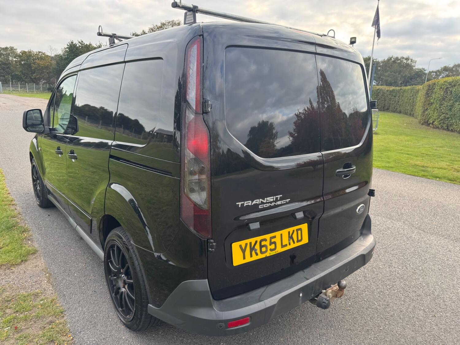 Used Ford Transit Connect 2015 for sale - 76397106: Photo 6