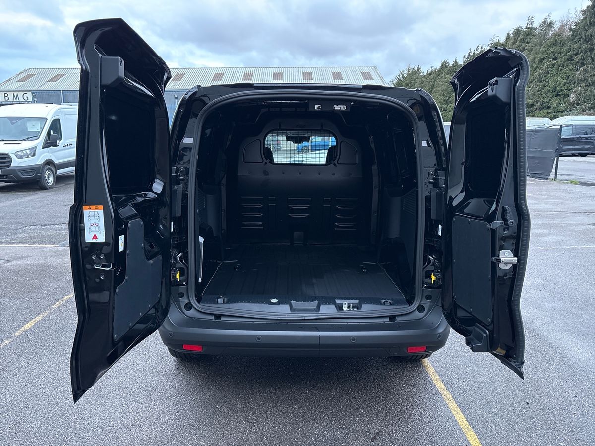 Used Ford Transit Courier for sale - 77133914: Photo 23