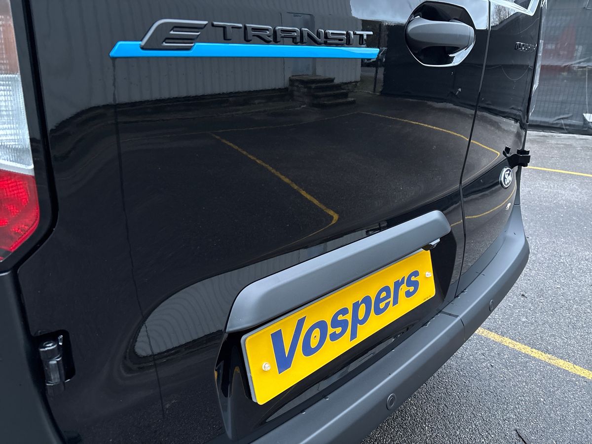 Used Ford Transit Courier for sale - 77133914: Photo 28