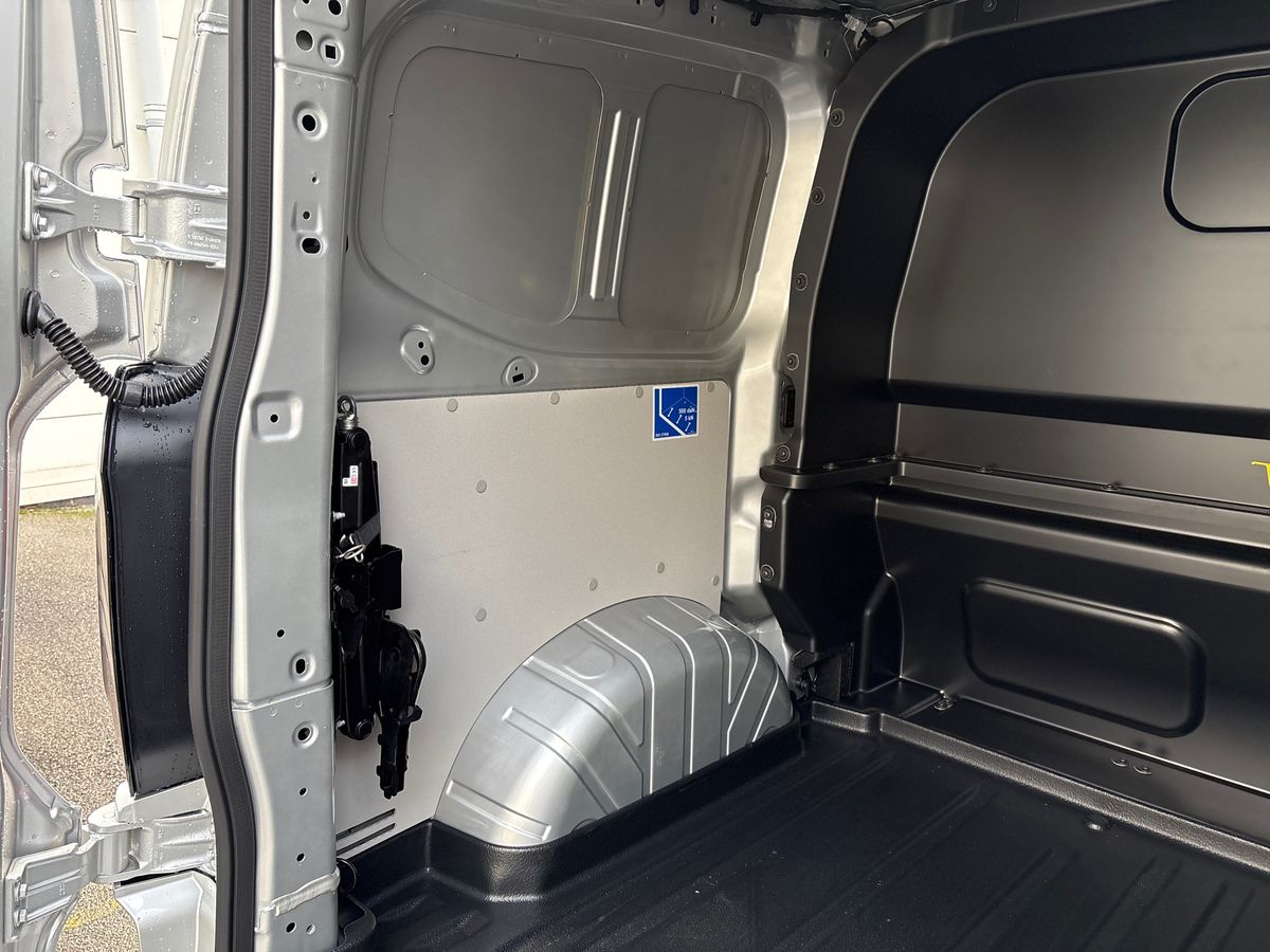 Used Ford Transit Custom for sale - 76788166: Photo 28