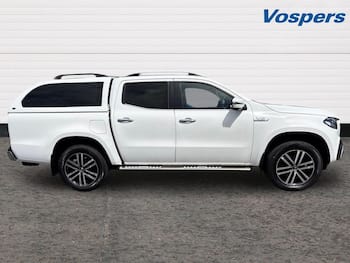 Used Mercedes-Benz X Class 2019 for sale - 79640524: Photo