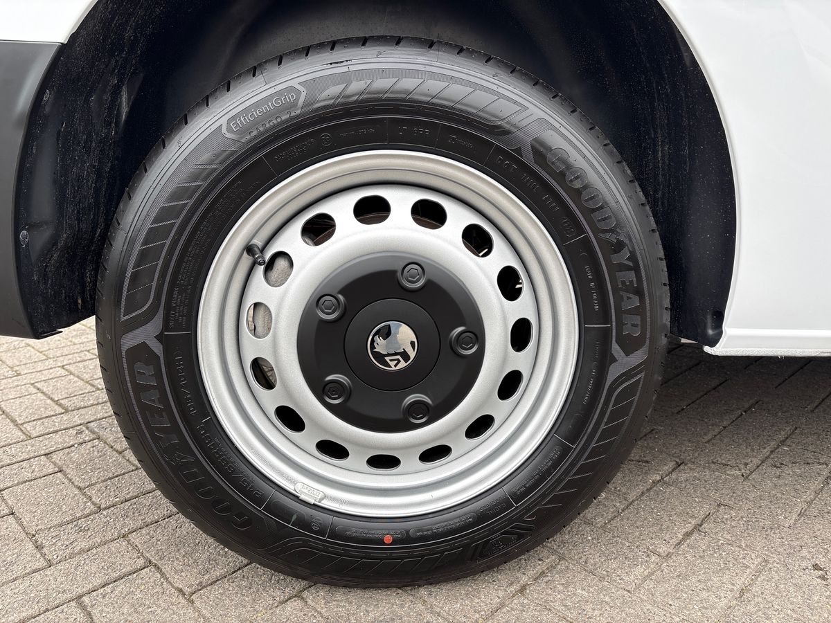 Used Vauxhall Vivaro for sale - 77810183: Photo 11