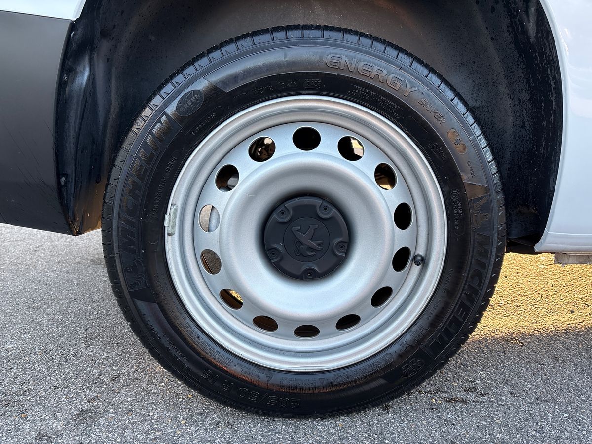 Used Peugeot Partner 2023 for sale - 77106058: Photo 14