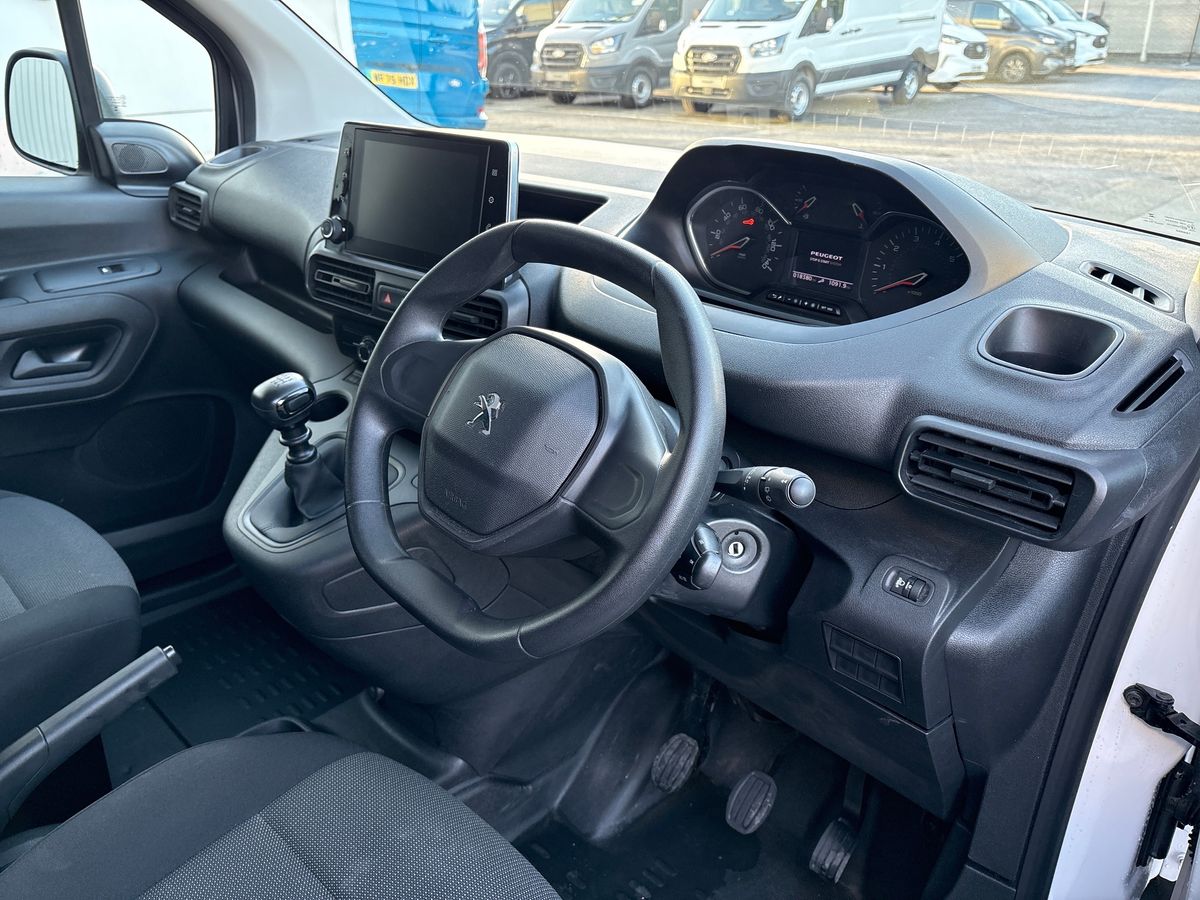 Used Peugeot Partner 2023 for sale - 77106058: Photo 17