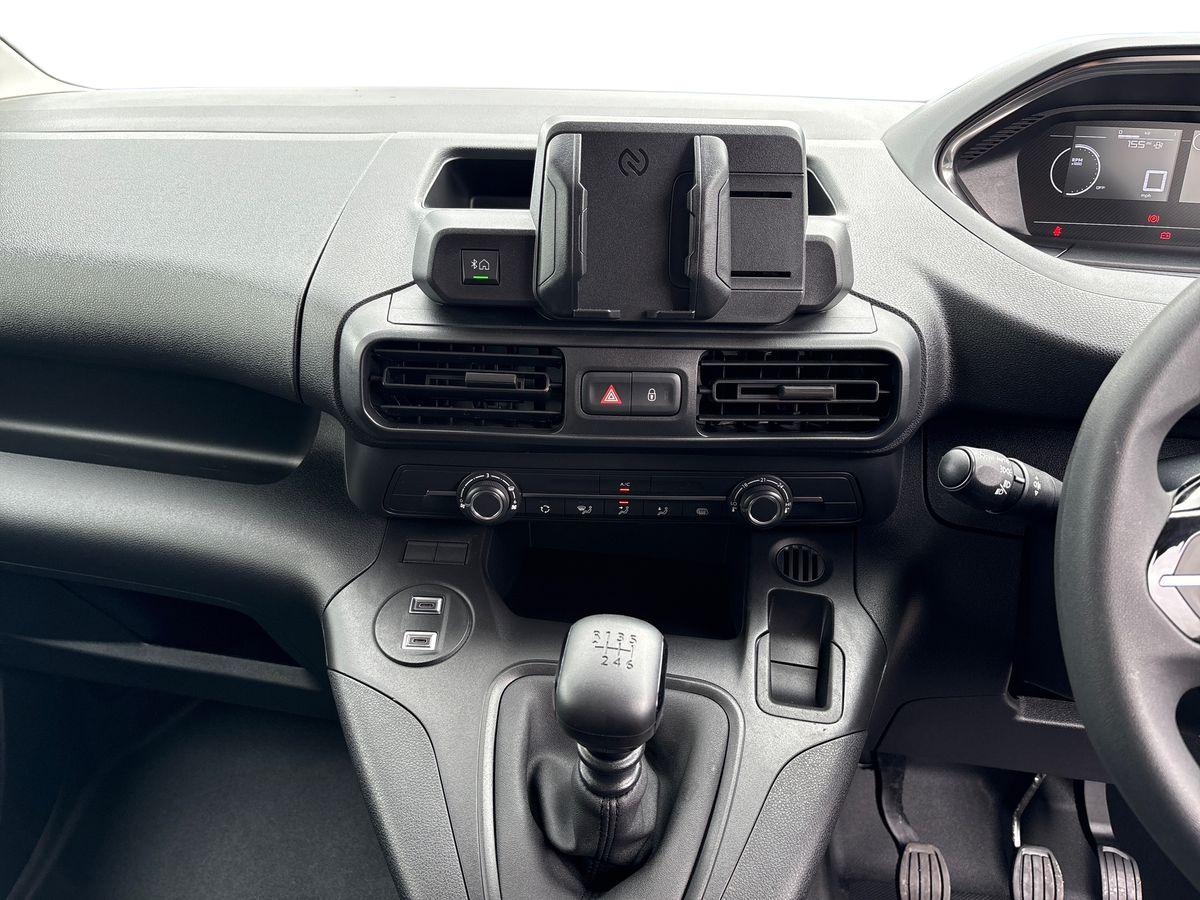 Used Peugeot Partner 2025 for sale - 77013172: Photo 22