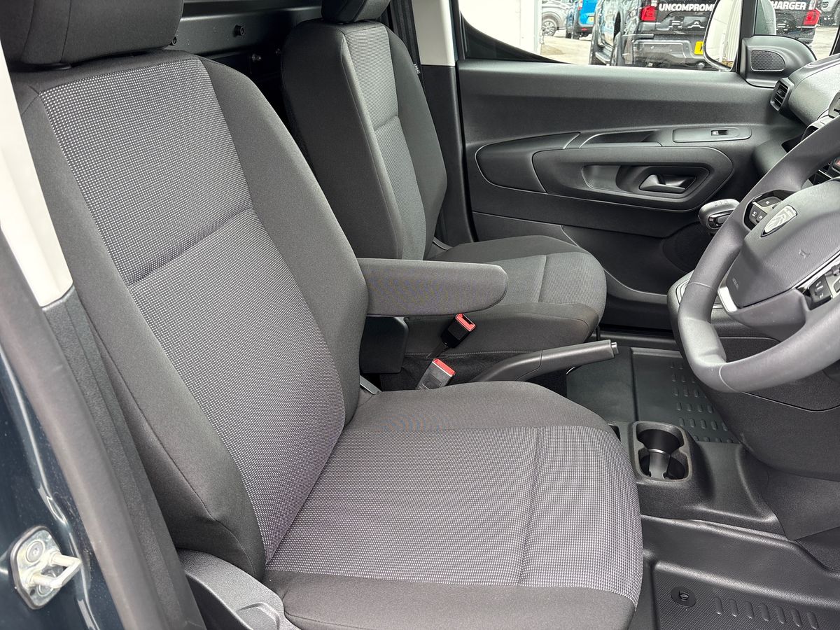 Used Peugeot Partner 2025 for sale - 77013172: Photo 27