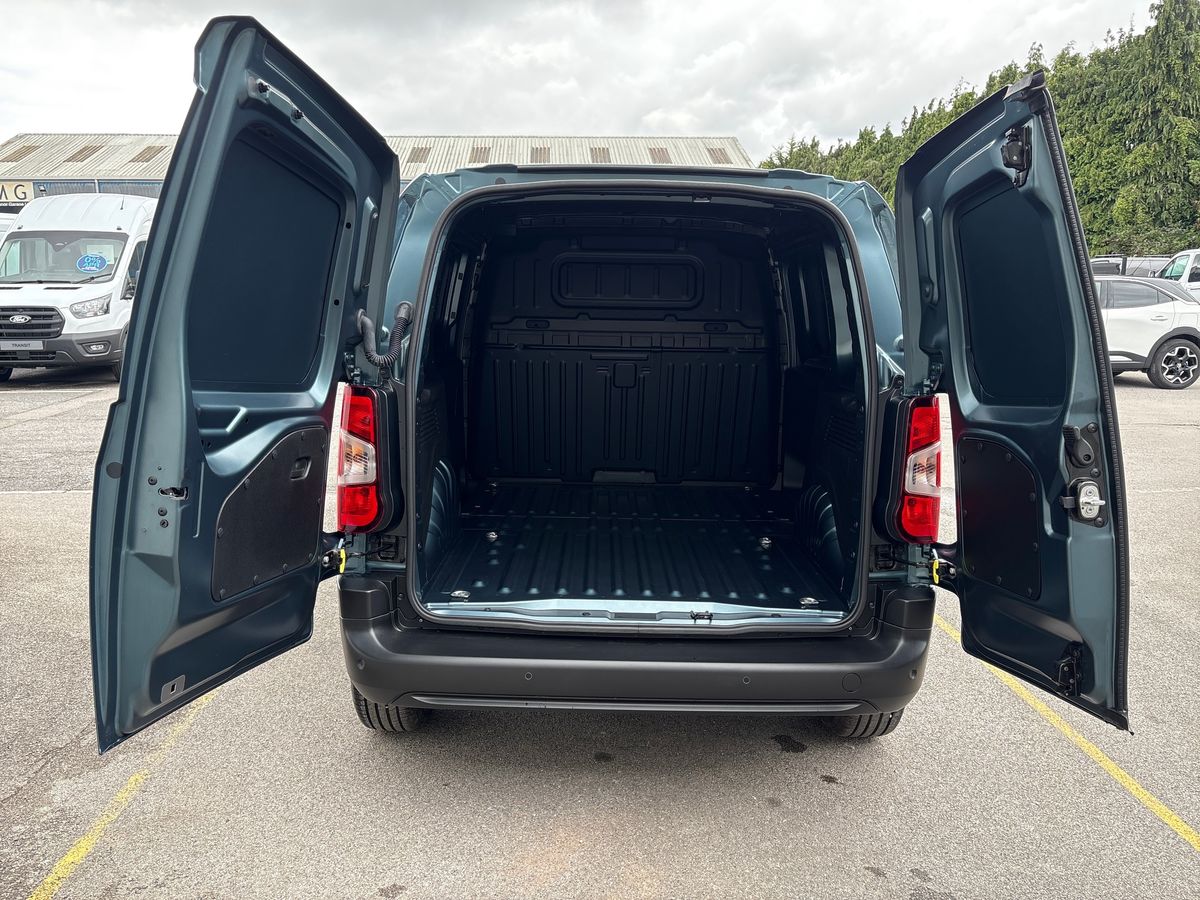 Used Peugeot Partner 2025 for sale - 77013172: Photo 28