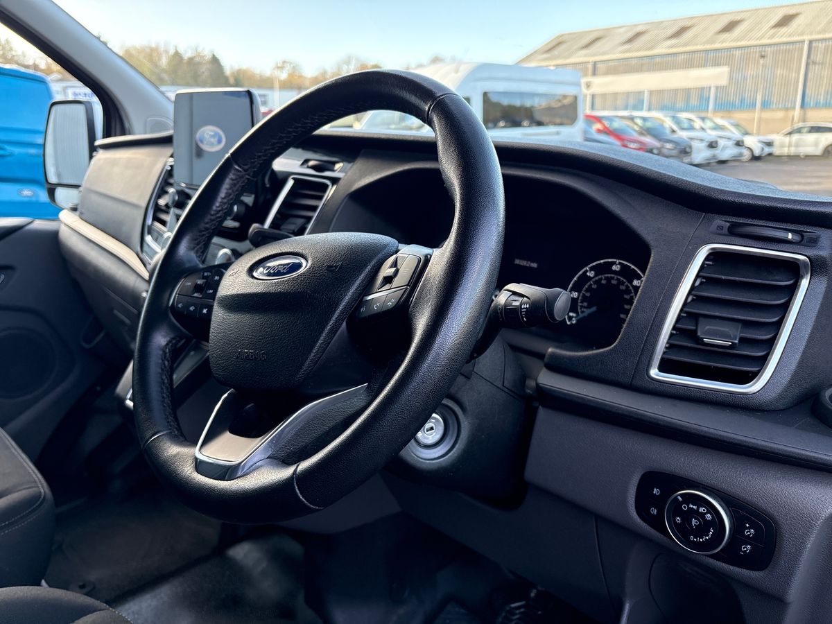 Used Ford Transit Custom 2019 for sale - 76766071: Photo 17