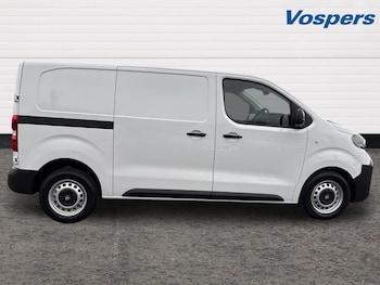 Used Vauxhall Vivaro undefined for sale - 77803742: Photo