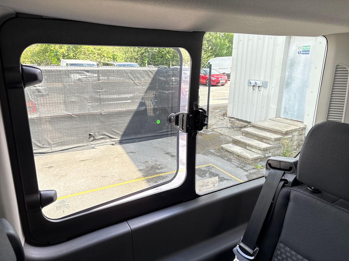 Used Ford Transit for sale - 76869345: Photo 46