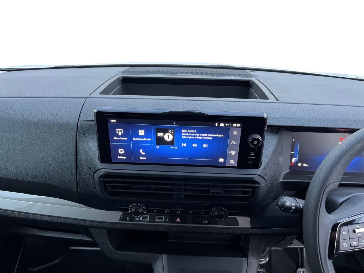 Used Vauxhall Vivaro for sale - 76869188: Photo 17