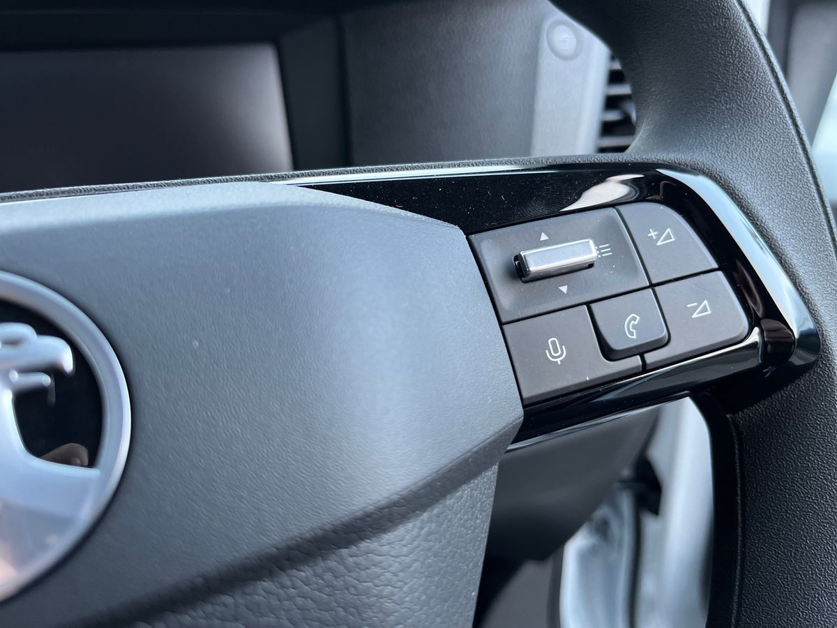 Used Vauxhall Vivaro for sale - 76869188: Photo 21