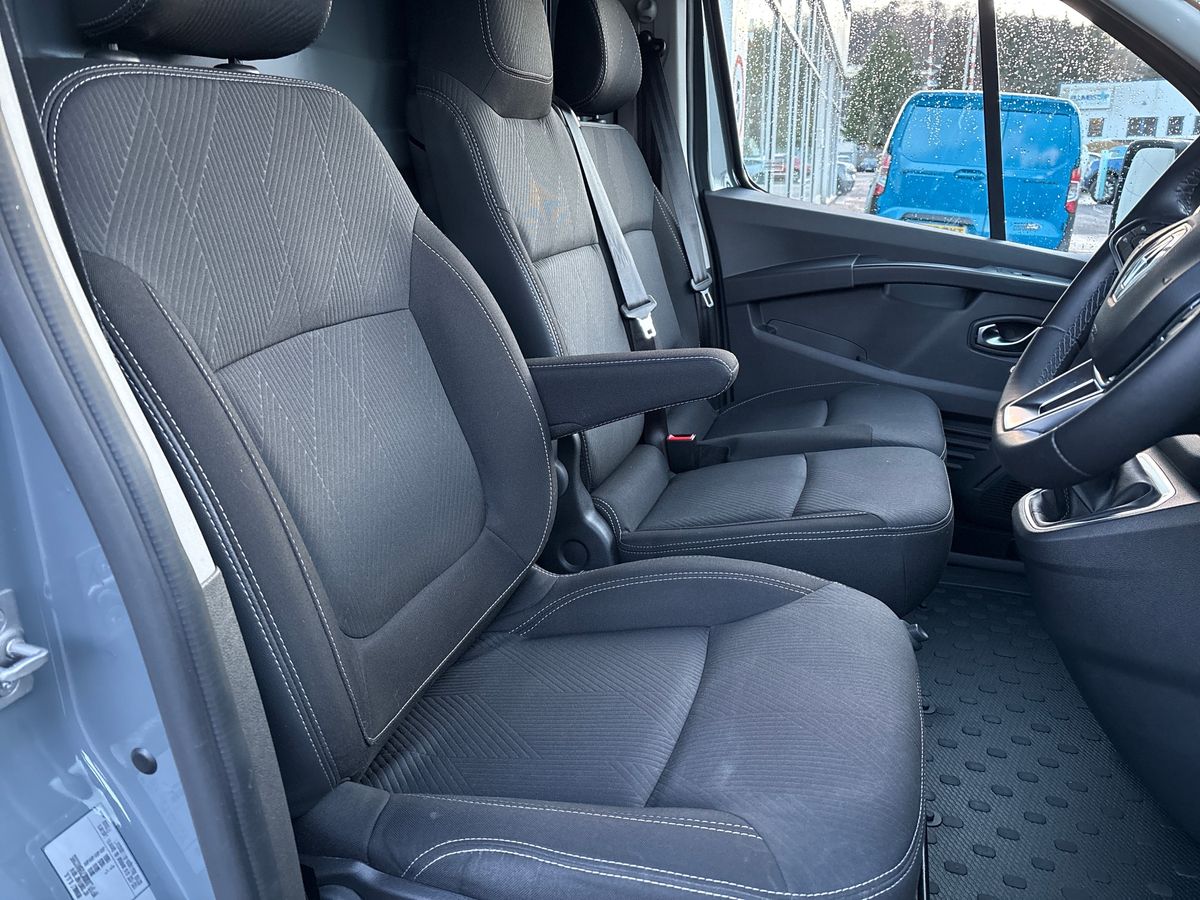 Used Renault Trafic 2023 for sale - 76834760: Photo 27