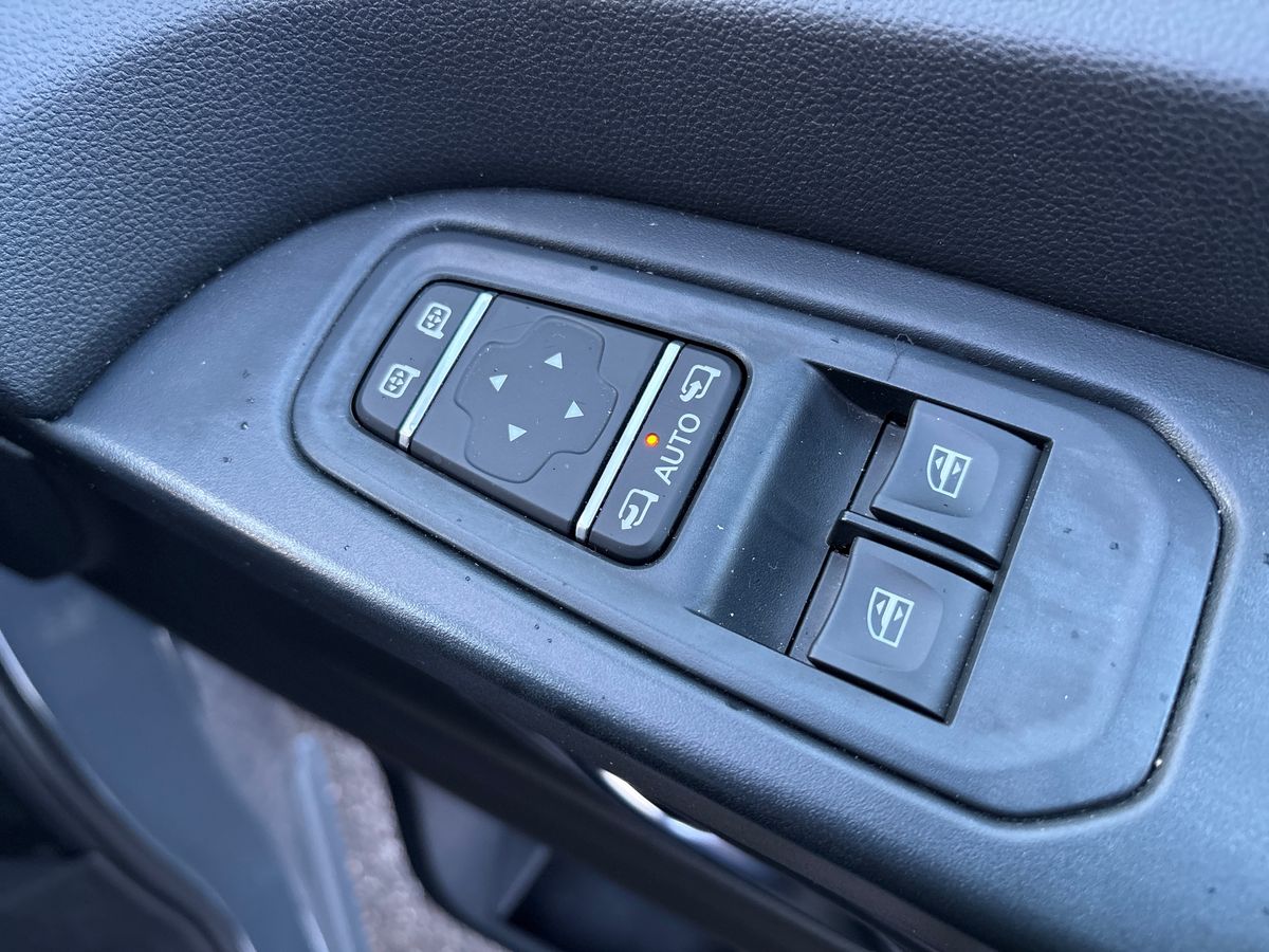 Used Renault Trafic 2023 for sale - 76834760: Photo 40