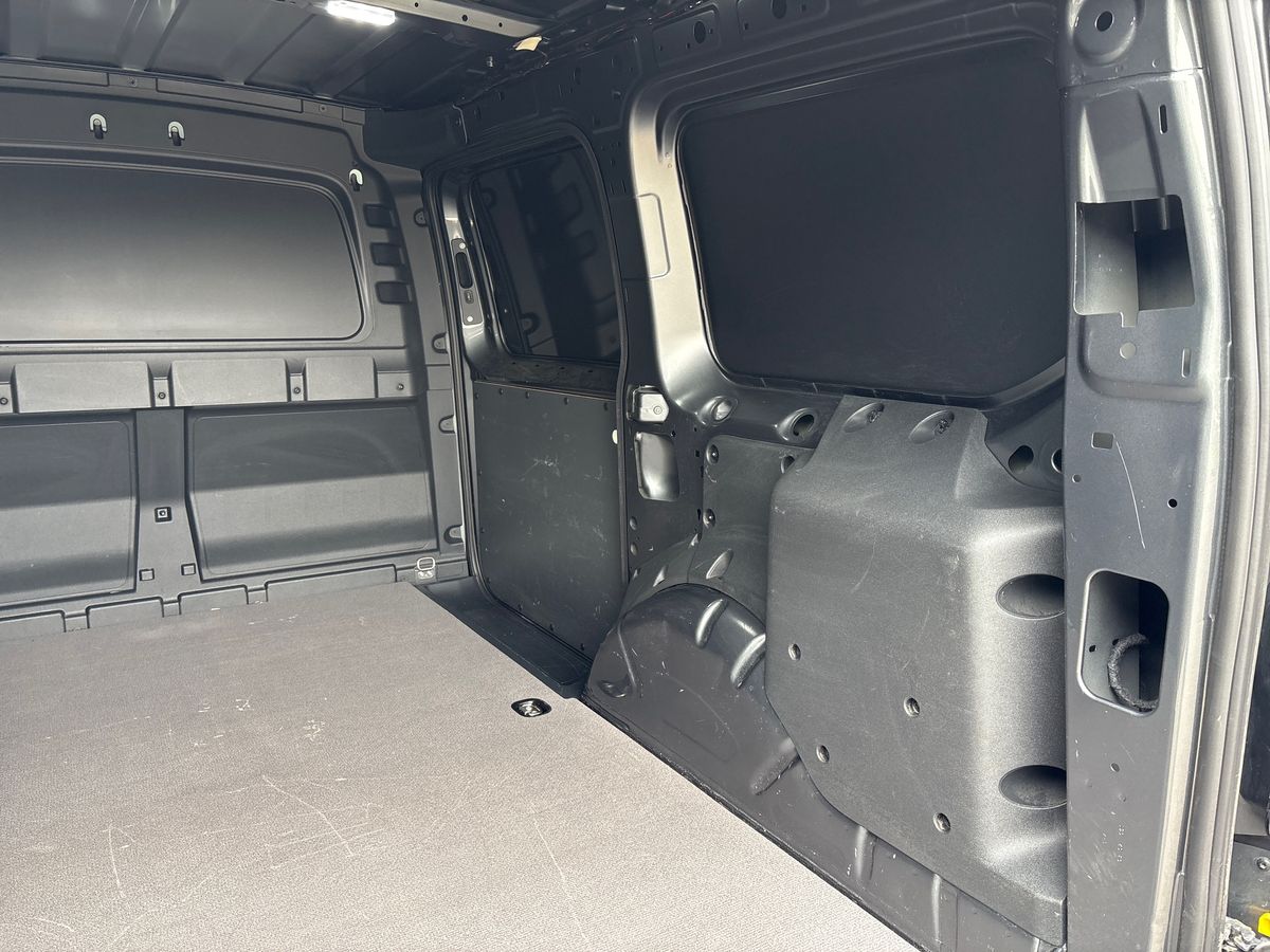 Used Ford Transit Connect 2025 for sale - 77877467: Photo 31