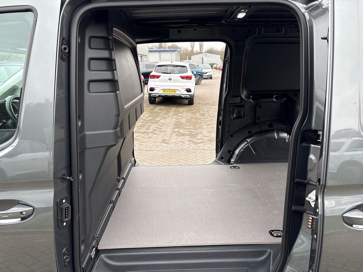 Used Ford Transit Connect 2025 for sale - 77877467: Photo 32