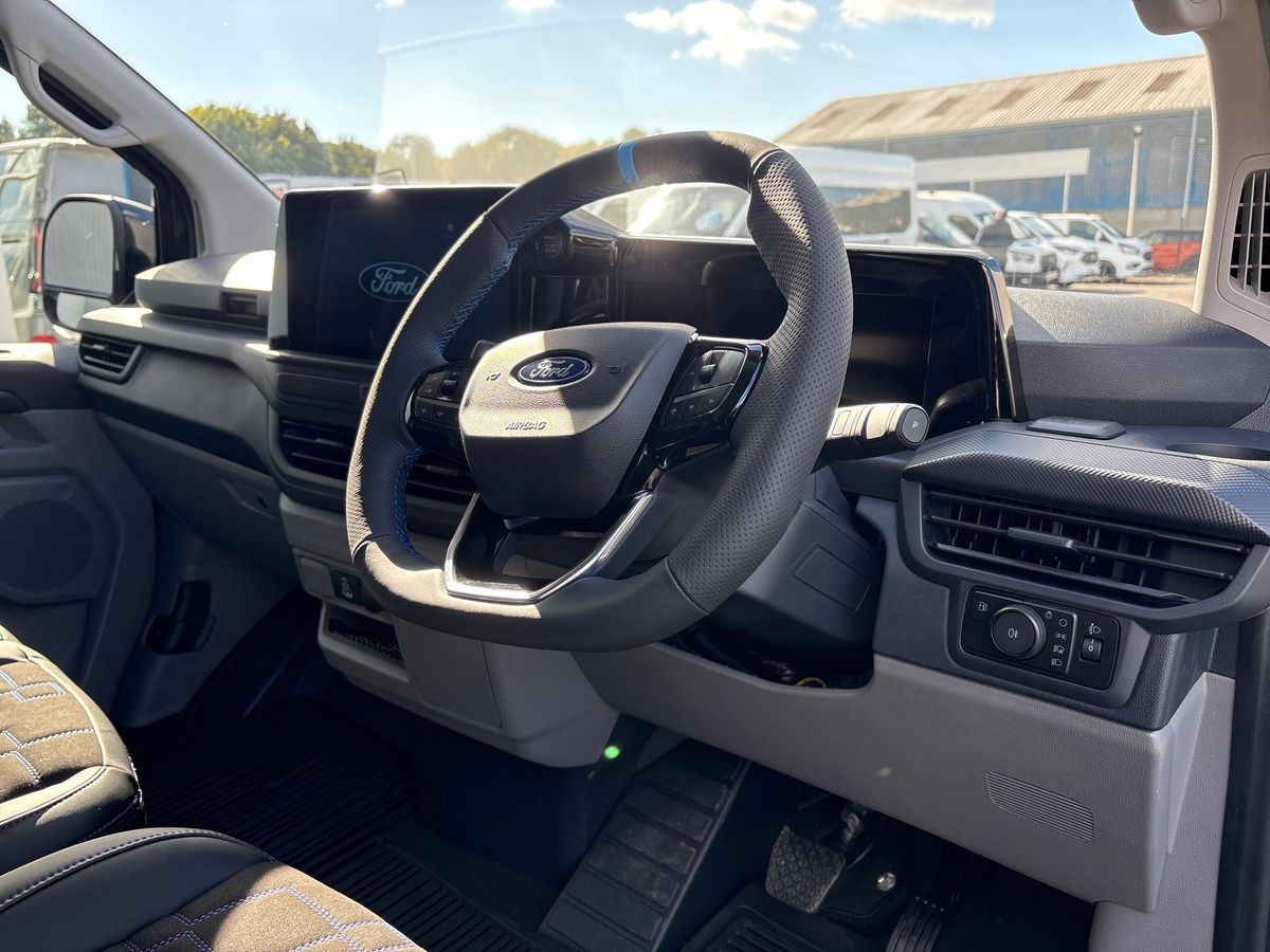 Used Ford Transit Custom for sale - 76575133: Photo 13