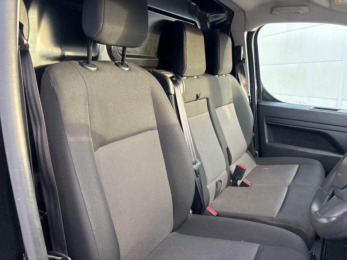 Used Citroen Dispatch 2023 for sale - 76948345: Photo 27