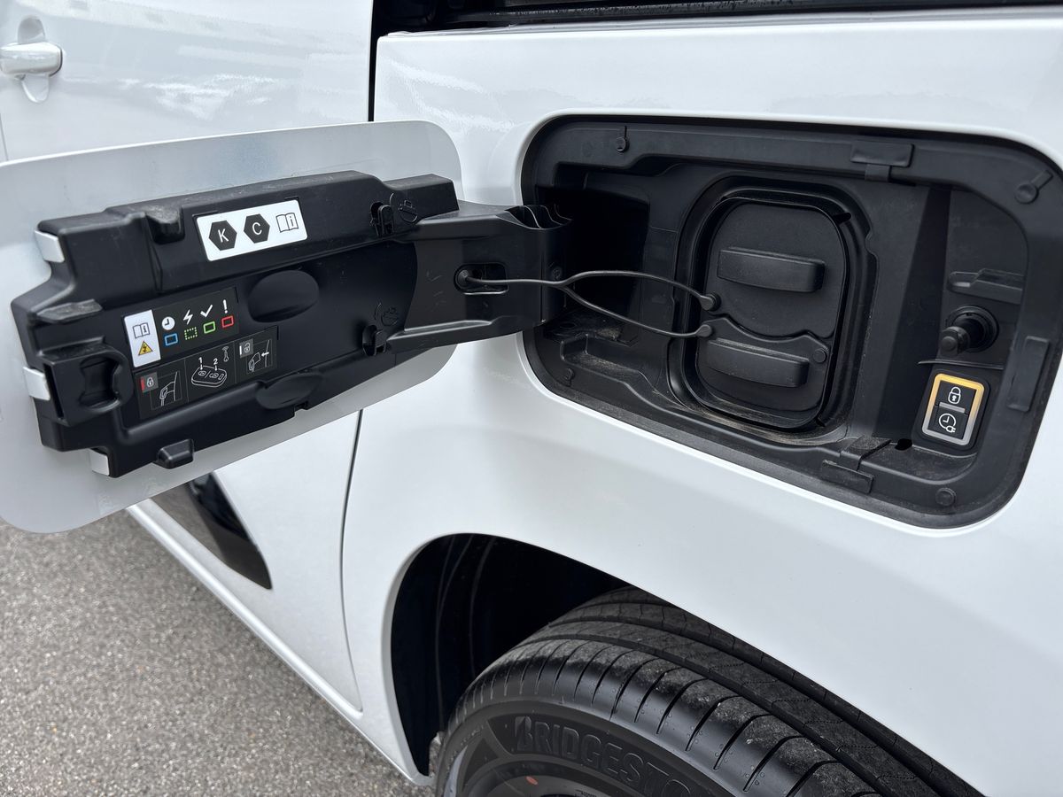 Used Vauxhall Combo for sale - 76868508: Photo 44