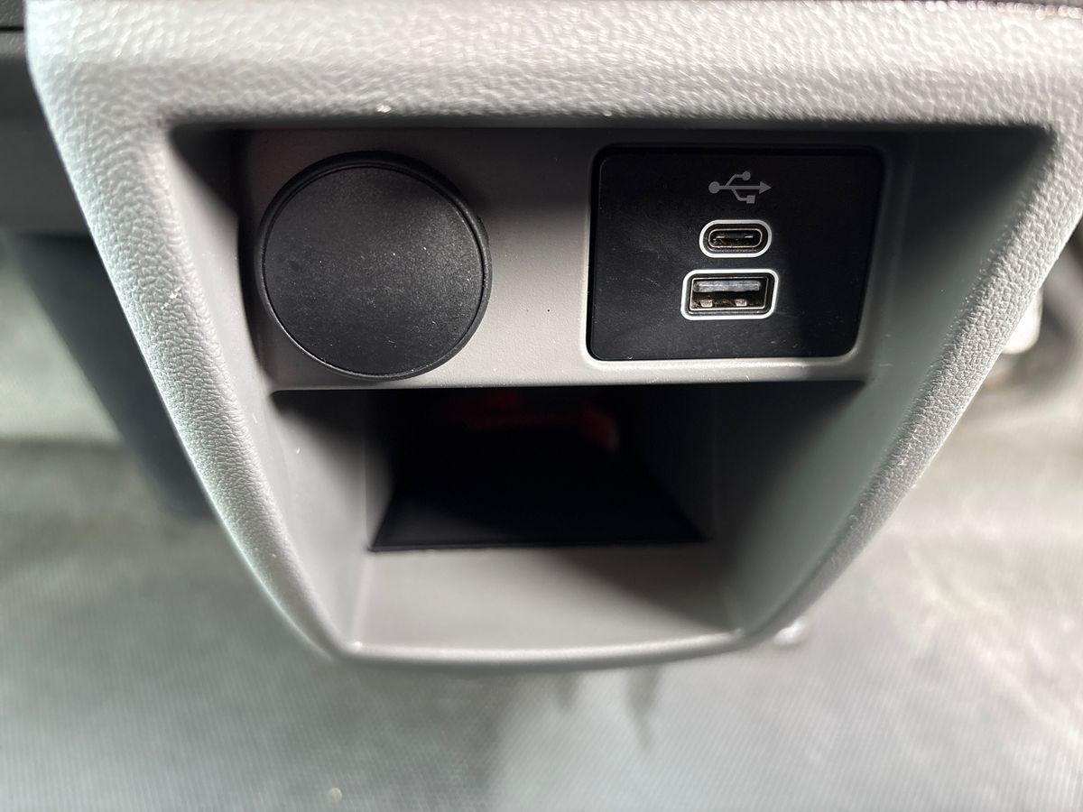 Used Ford Transit Custom 2024 for sale - 76507527: Photo 37