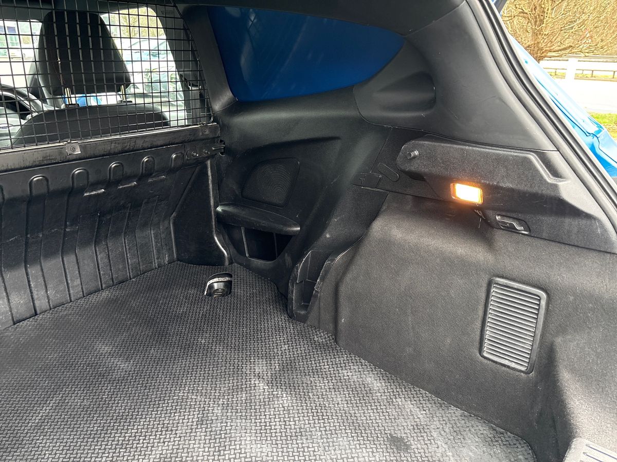 Used Ford Fiesta 2020 for sale - 77877420: Photo 31