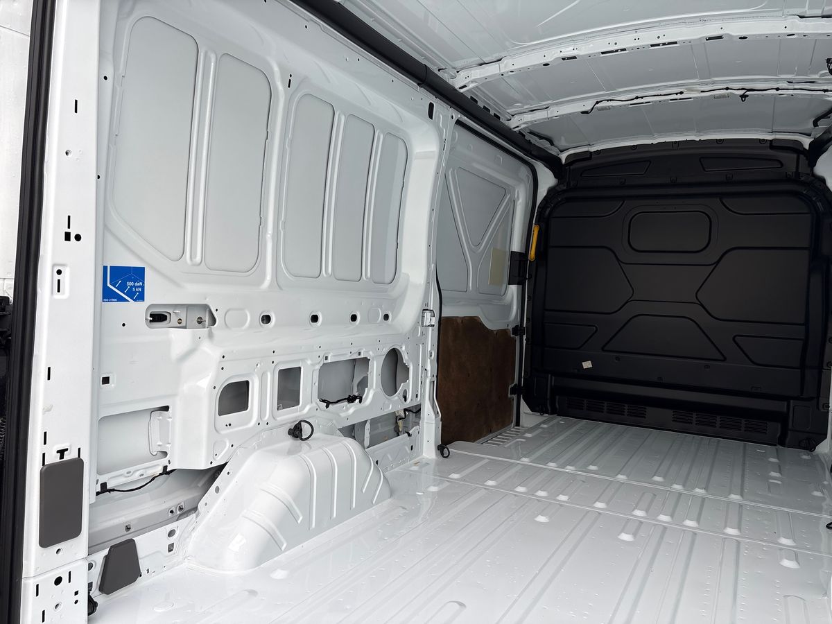 Used Ford Transit 2025 for sale - 77388933: Photo 31