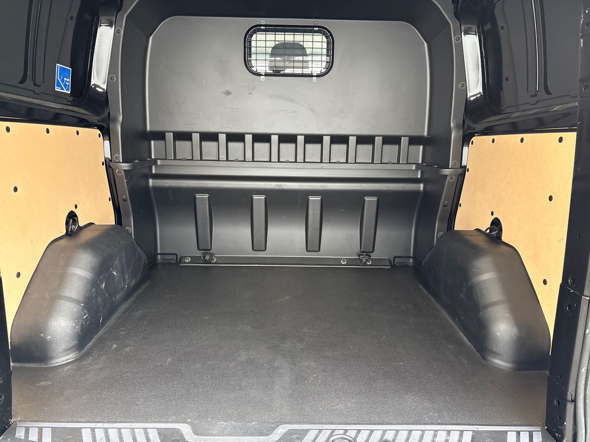 Used Ford Transit Custom 2021 for sale - 77640651: Photo 32