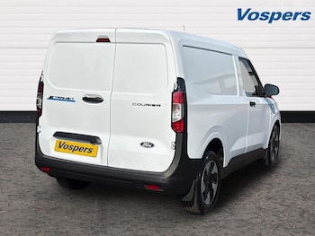 Used Ford Transit Courier undefined for sale - 79570823: Photo