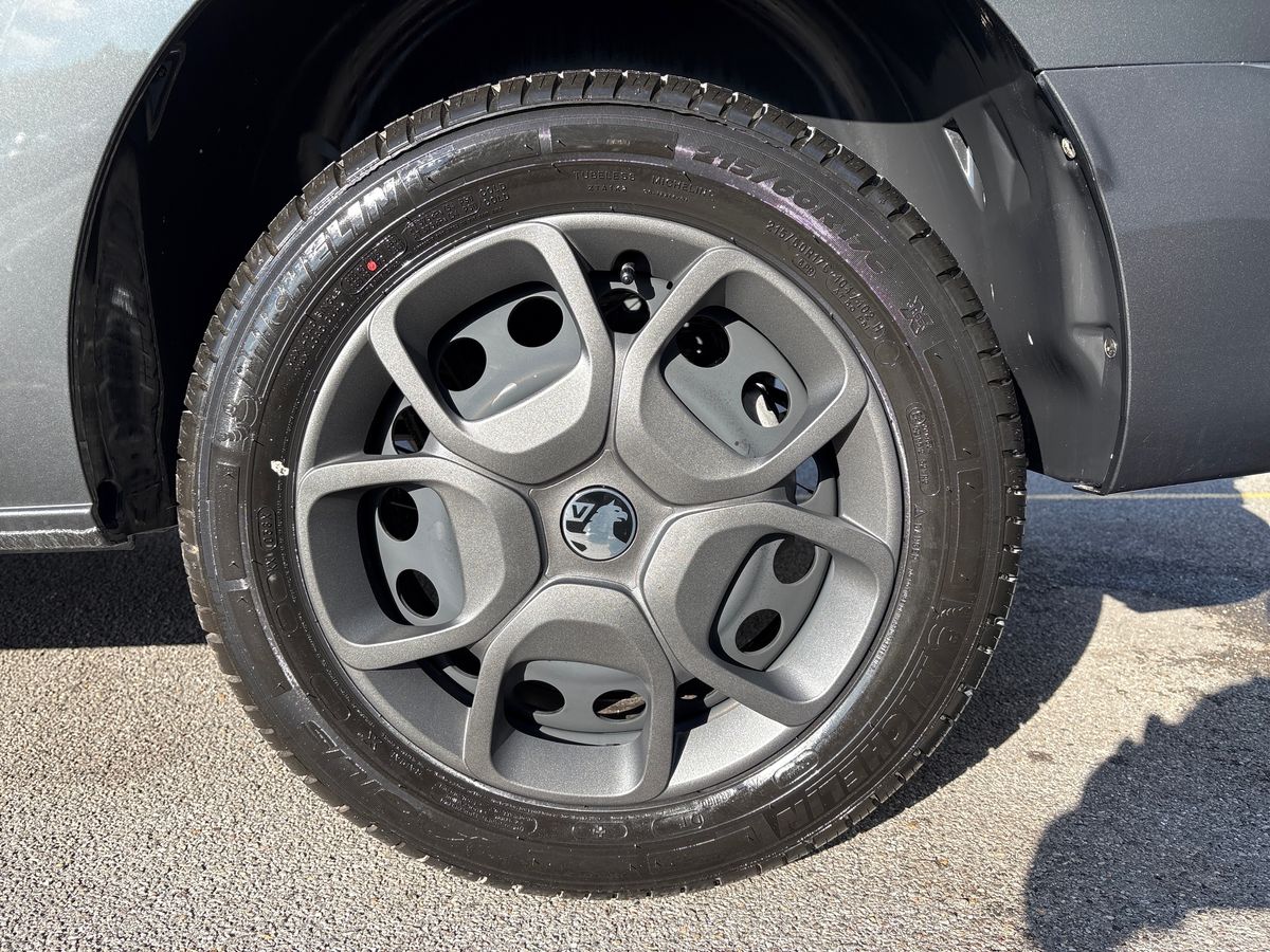 Used Vauxhall Vivaro for sale - 76874028: Photo 10