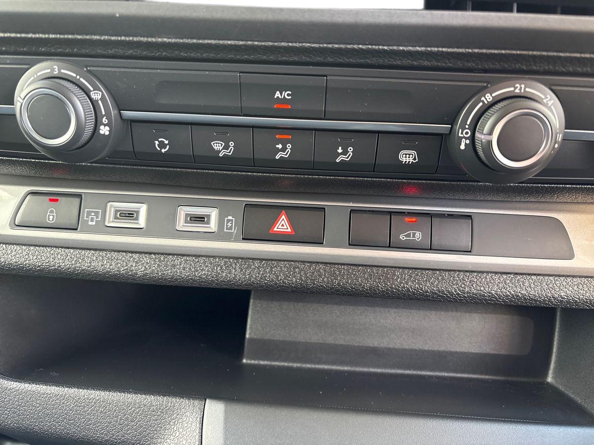 Used Vauxhall Vivaro for sale - 76874028: Photo 15