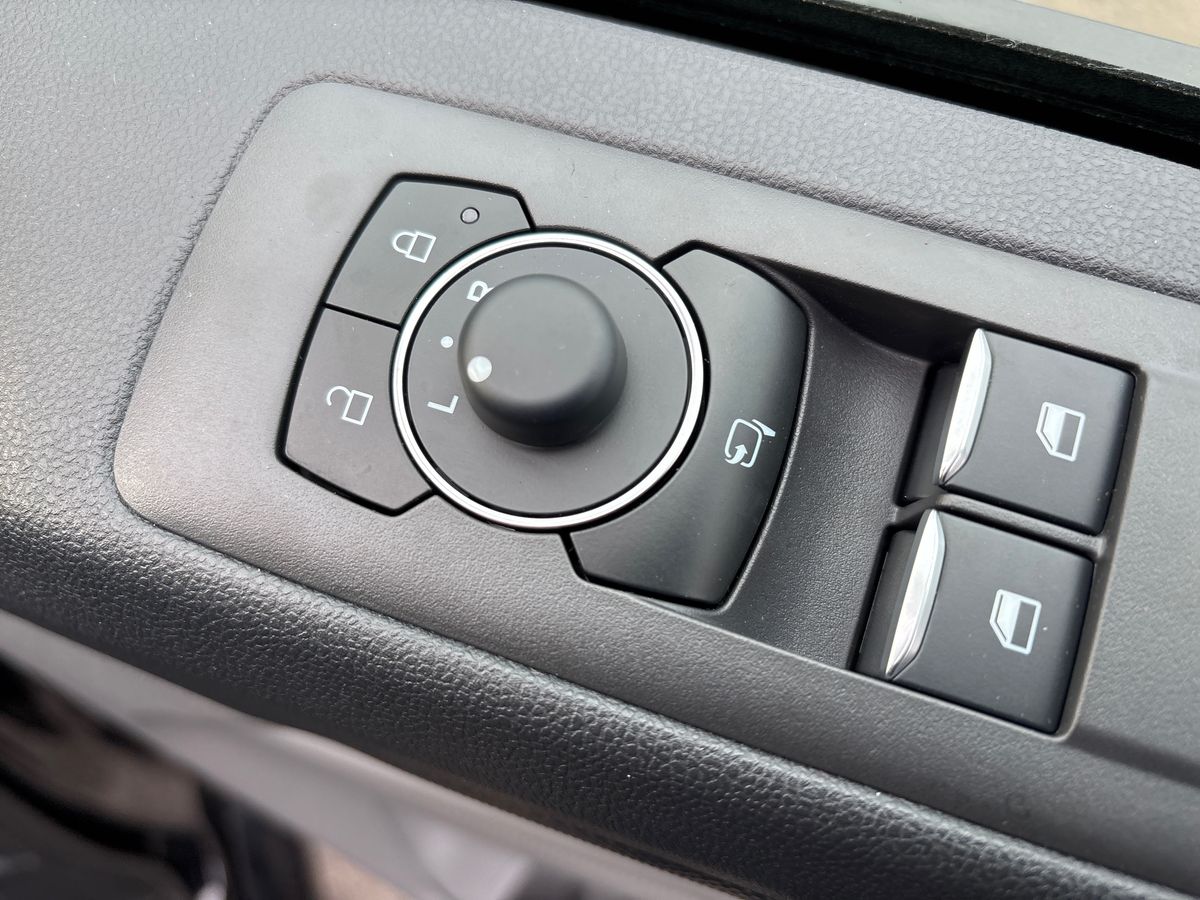 Used Ford Transit Custom for sale - 76868725: Photo 33