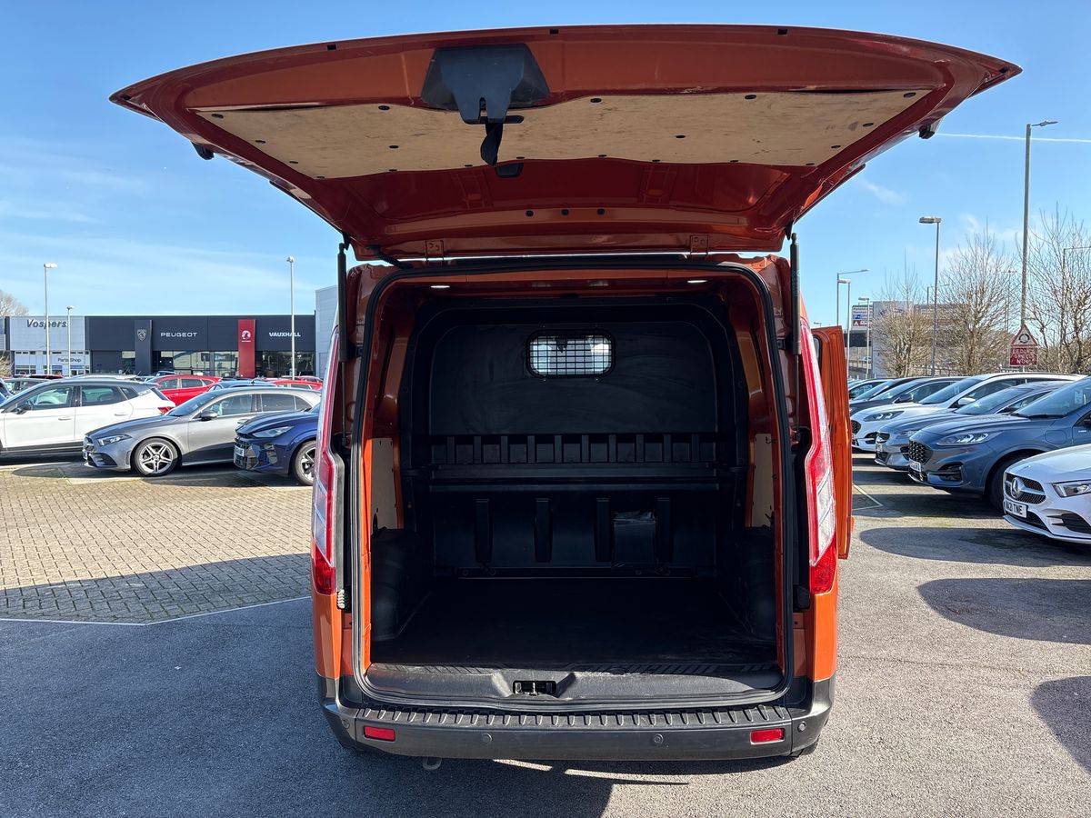 Used Ford Transit Custom 2022 for sale - 77877410: Photo 28