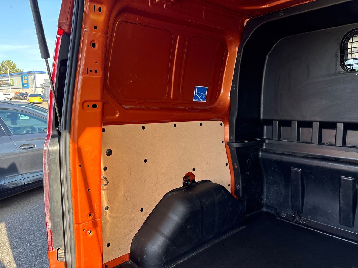 Used Ford Transit Custom 2022 for sale - 77877410: Photo 33