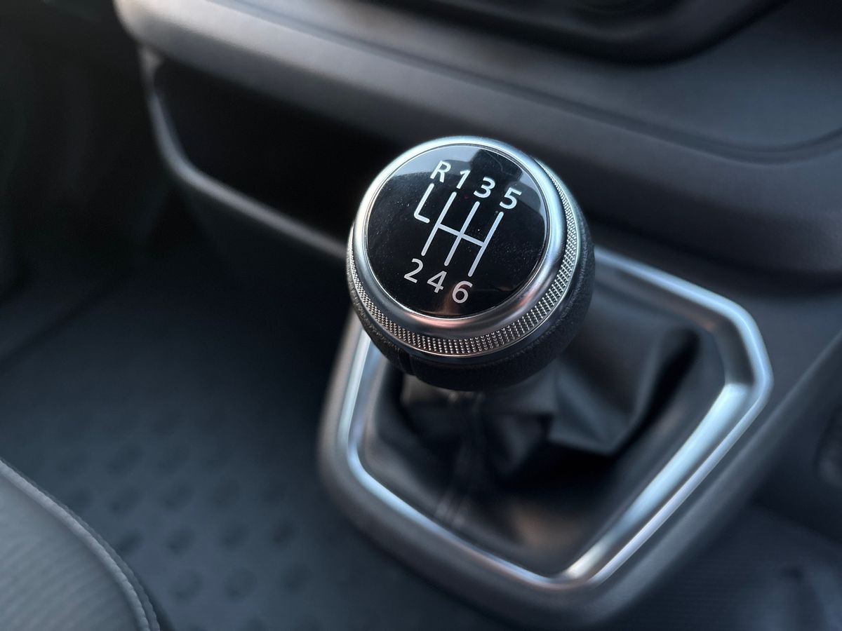 Used Renault Trafic 2023 for sale - 76872449: Photo 24