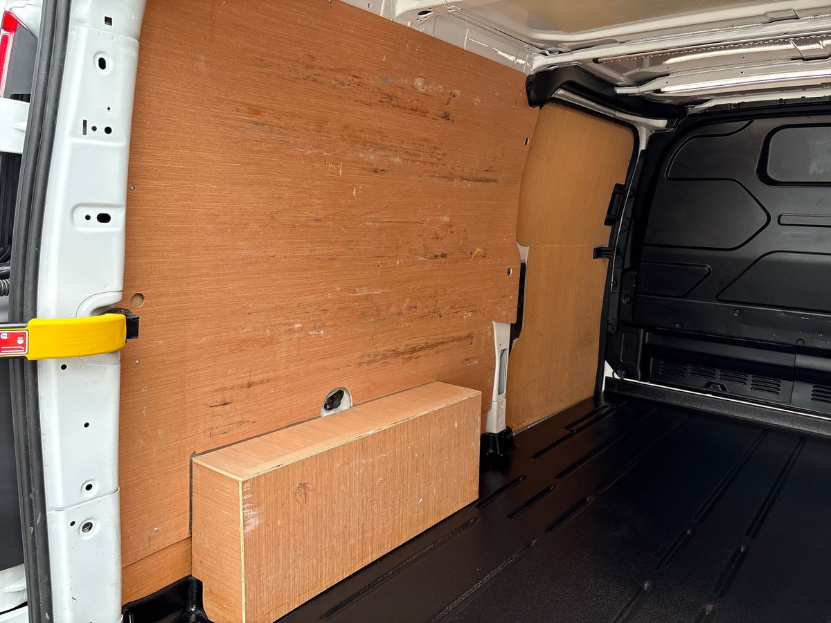 Used Ford Transit Custom 2023 for sale - 76868874: Photo 30