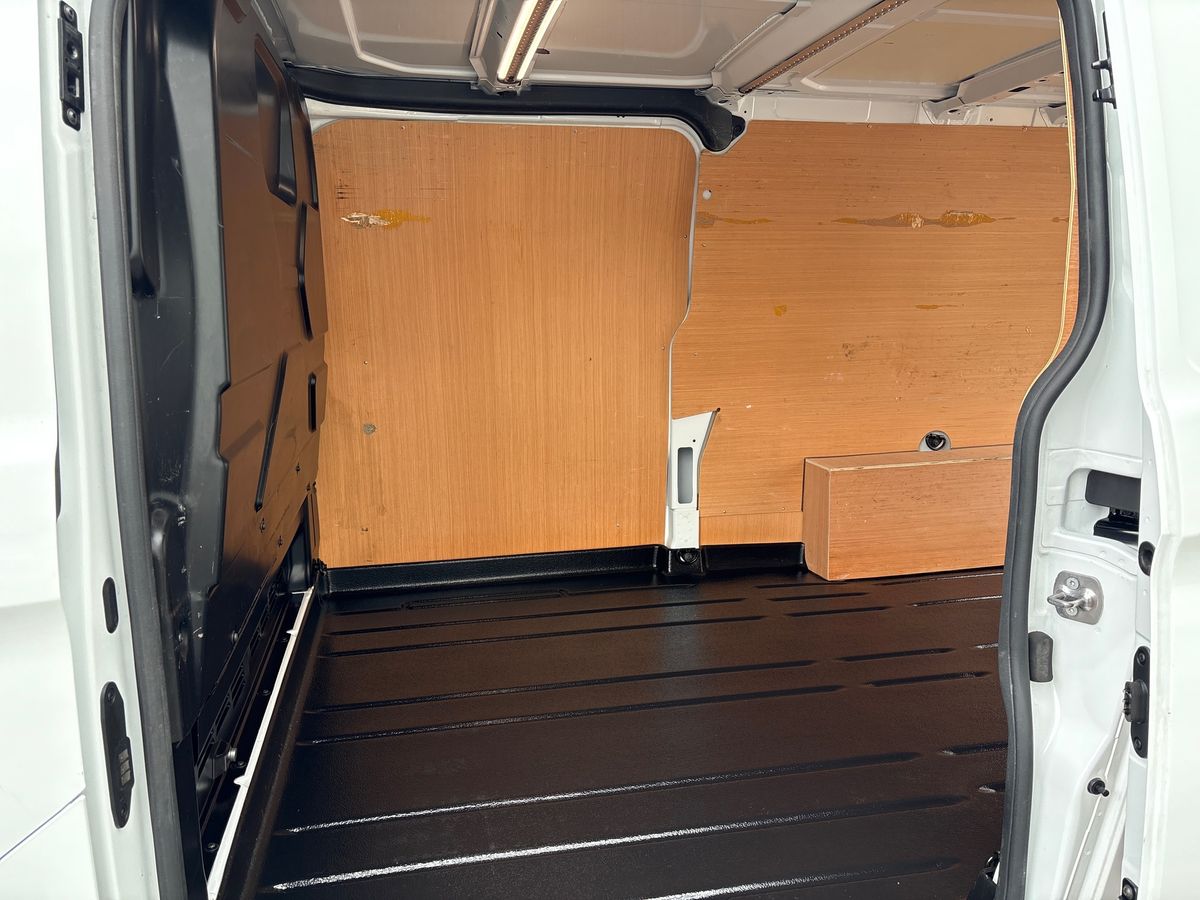 Used Ford Transit Custom 2023 for sale - 76868874: Photo 32