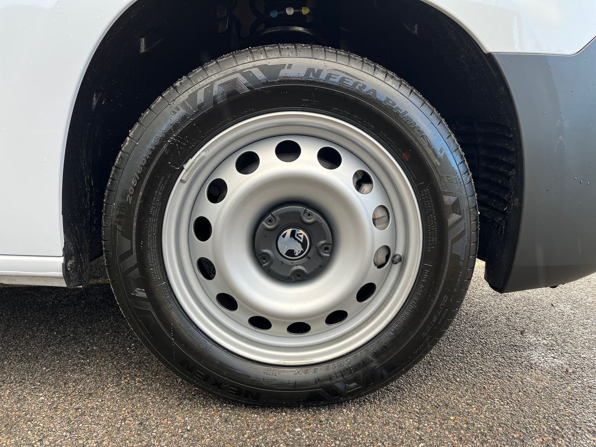 Used Vauxhall Combo for sale - 76868976: Photo 15