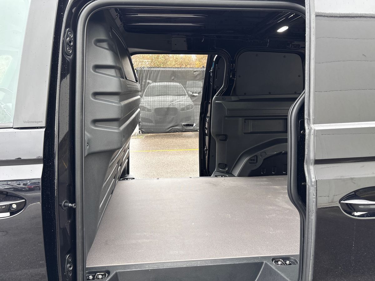 Used Volkswagen ID.Buzz 2025 for sale - 76881816: Photo 32