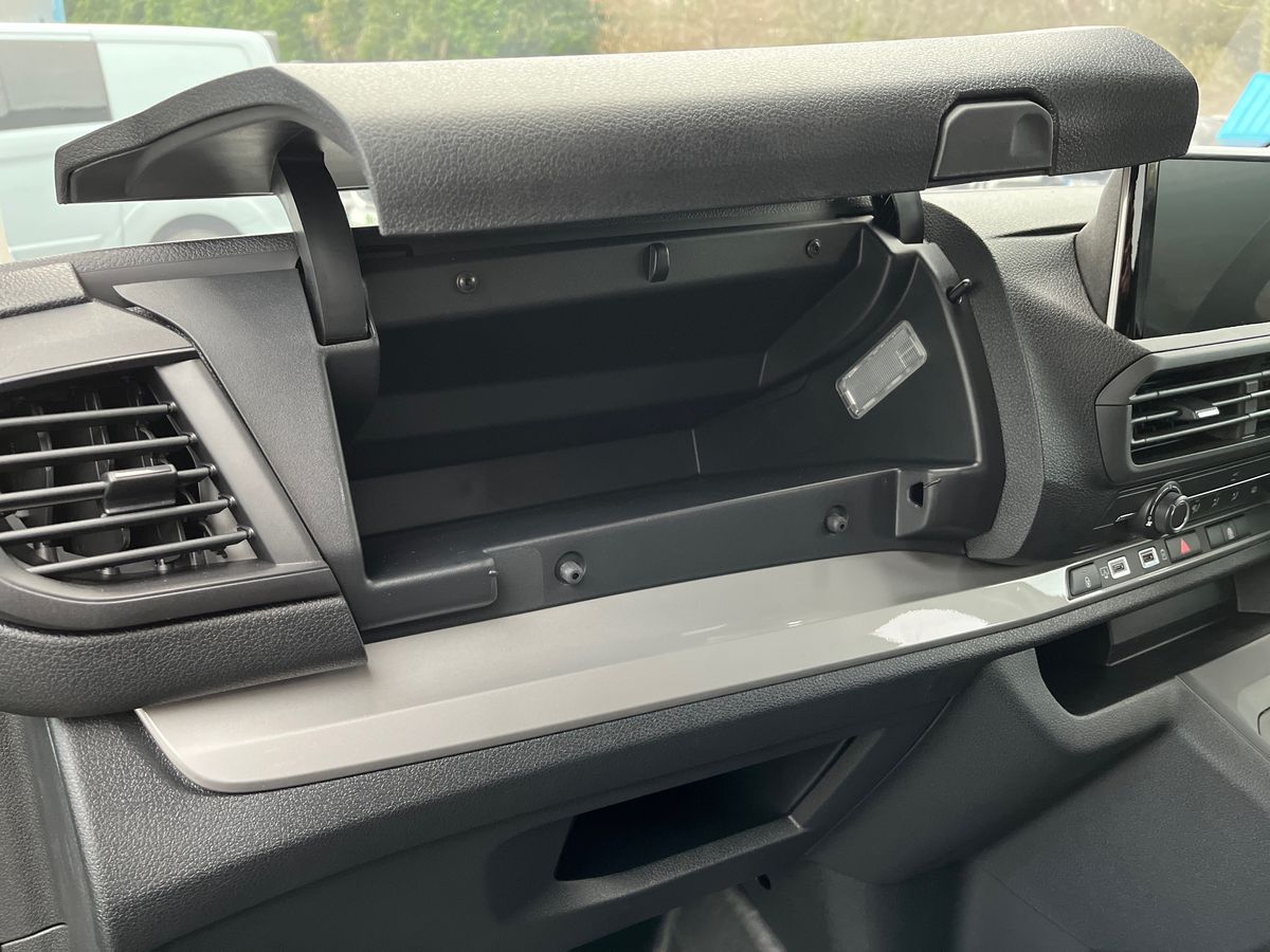 Used Vauxhall Vivaro for sale - 76868995: Photo 36