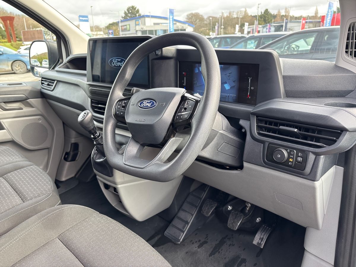 Used Ford Transit Custom 2024 for sale - 77877553: Photo 17