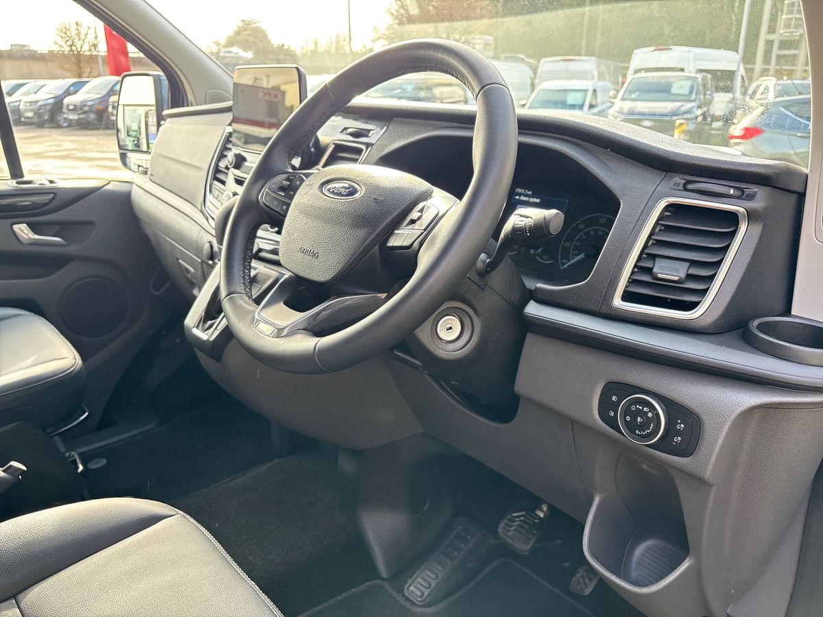 Used Ford Transit Custom 2023 for sale - 77877409: Photo 17