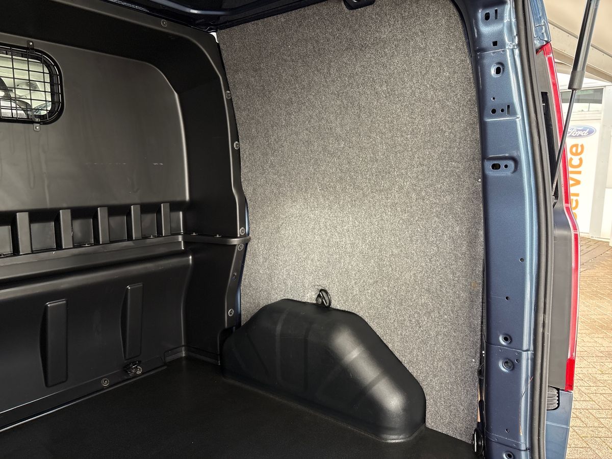 Used Ford Transit Custom 2023 for sale - 77877409: Photo 34