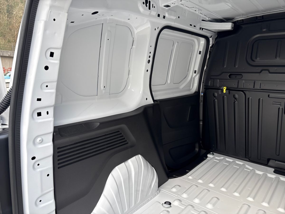 Used Vauxhall Combo for sale - 77810182: Photo 25