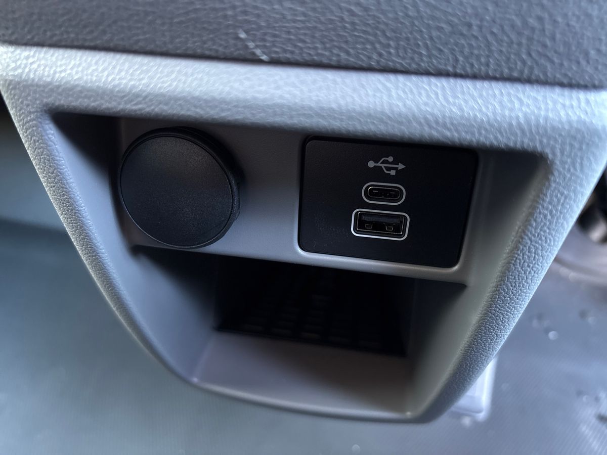 Used Ford Transit Custom for sale - 76804193: Photo 31